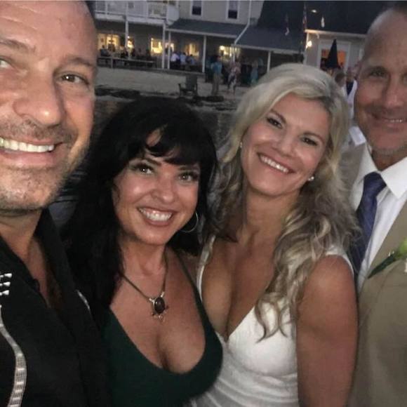 Meet your Posher, Holly - Picture 1 of 1